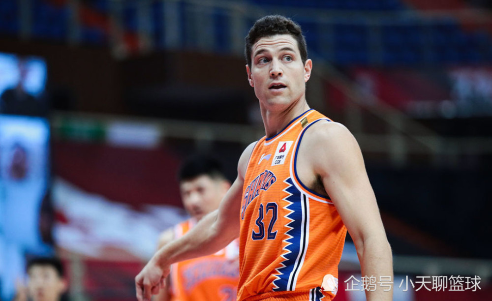 关于上海海港主帅放话：世界杯预选赛次回合必胜川崎前锋，胡金秋冷笑回应的信息